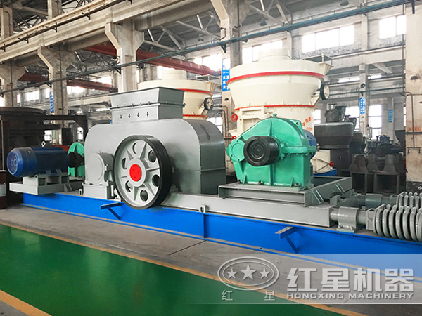 四輥破碎機效能高作業、噪音小