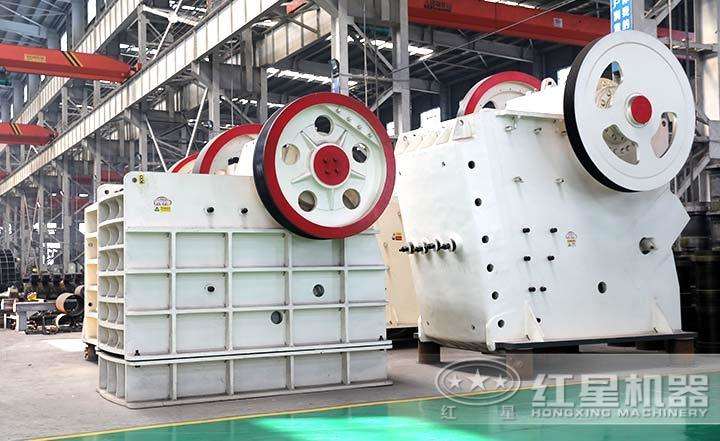 1060系列顎破機(jī)，時(shí)產(chǎn)量110-390噸
