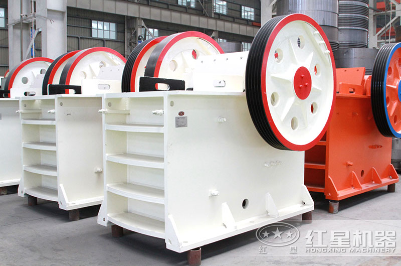顎式破碎機-進料口大、破碎比大
